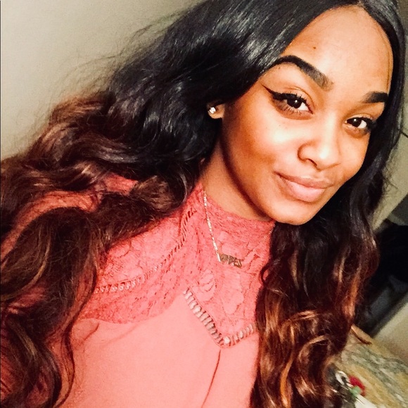 Meet your Posher, Bianca - Picture 1 of 1